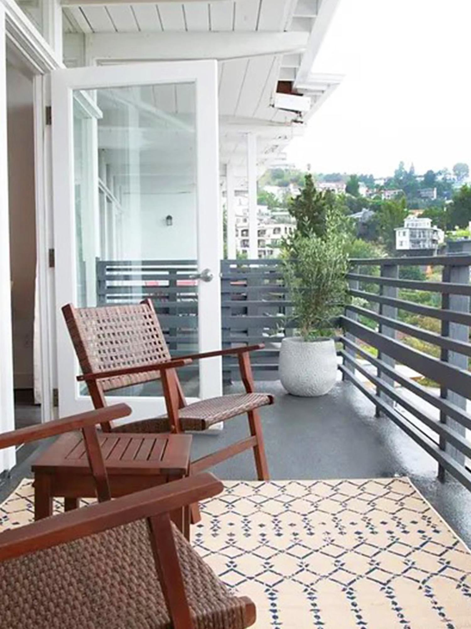 Hollywood Hills Hotel Лос-Анджелес Экстерьер фото